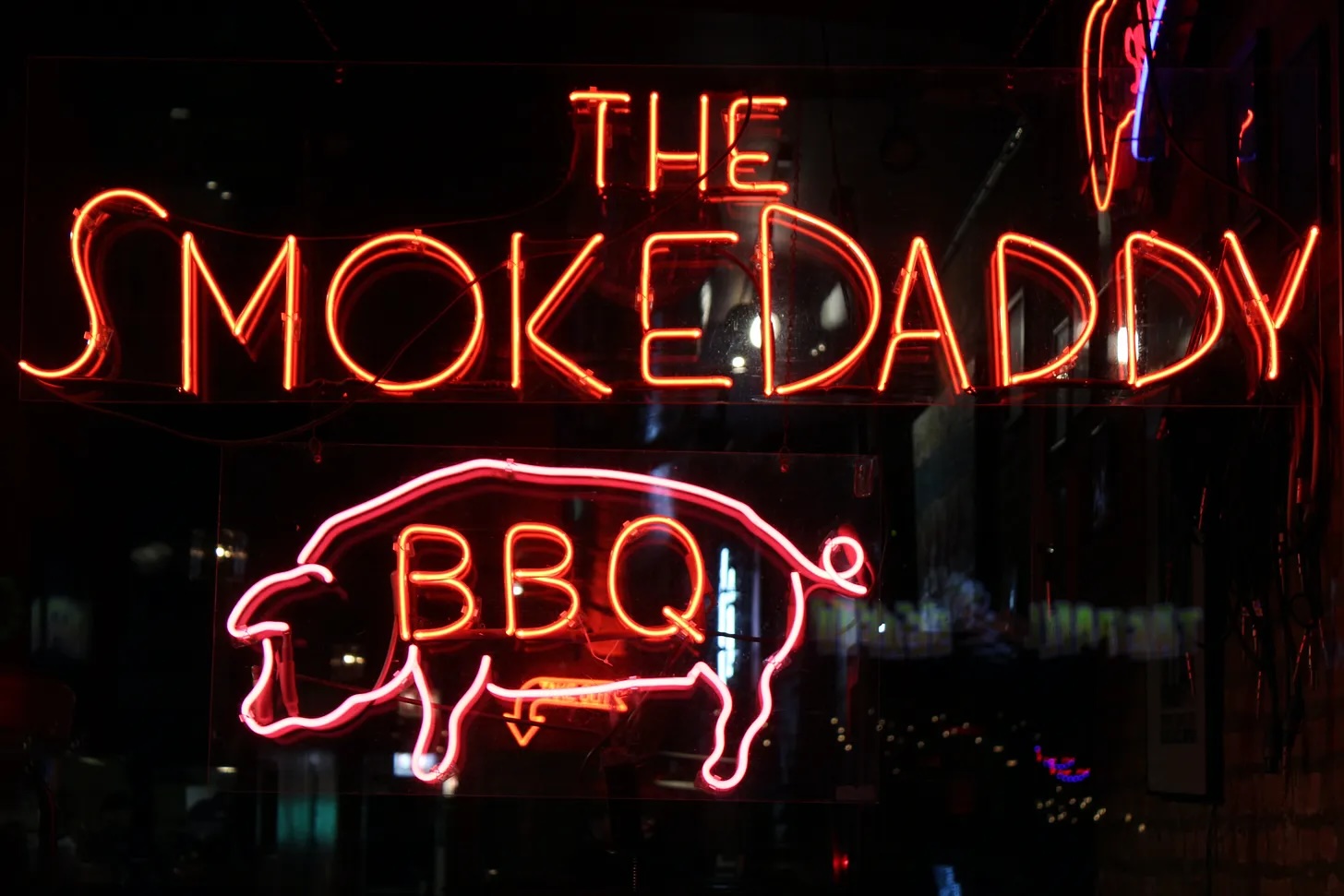 Today In Culture, Thursday, November 20, 2025: Trading Michelin Stars | The Art Market’s Green Shoots | Smoke Daddy Closing