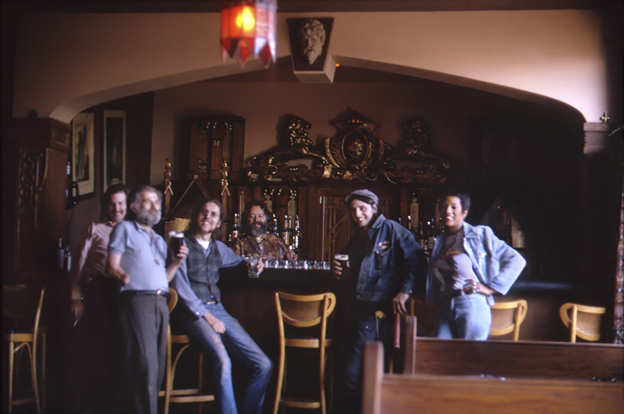 How the One-Armed Artist Eddie Balchowsky Came to Define the Spirit of the Legendary Music Club Called the Quiet Knight