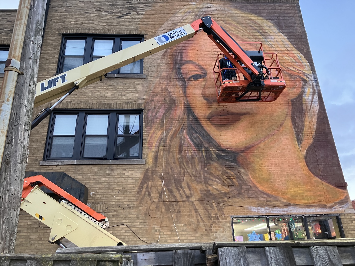 Today In Culture, Thursday, January 29, 2026: A History Of Chicago Dining | Constellation’s Second Festival | The Green Mill Movie