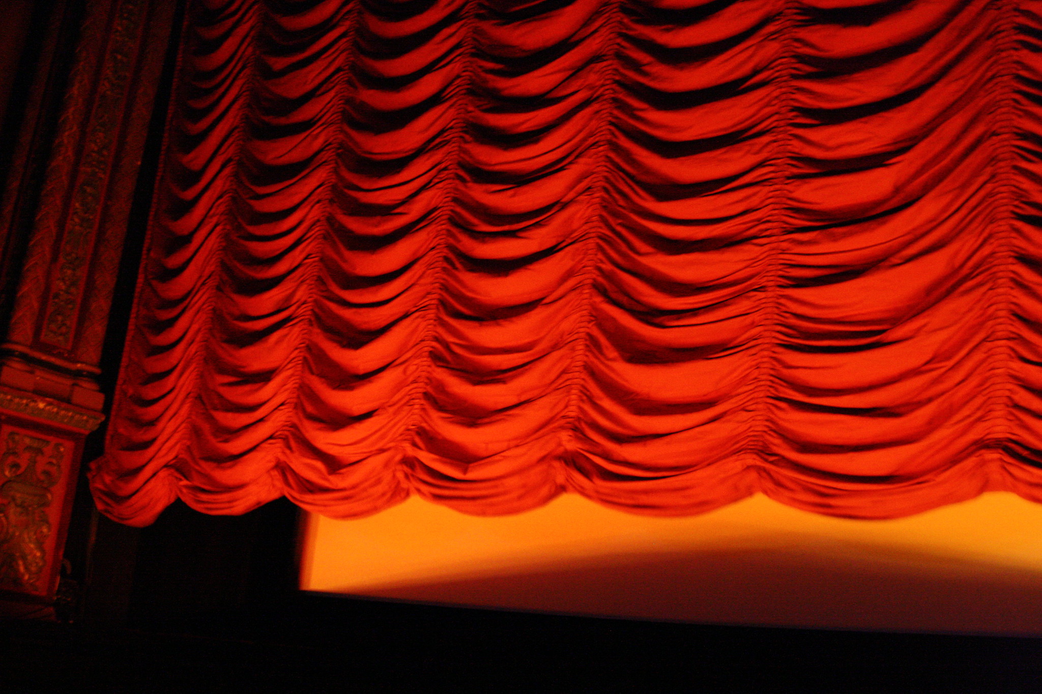 Today In Culture, Monday, March 9, 2026: Saks Chicago Closing | Mr. Beef Meets Midway | Western Exhibitions Adds Artists